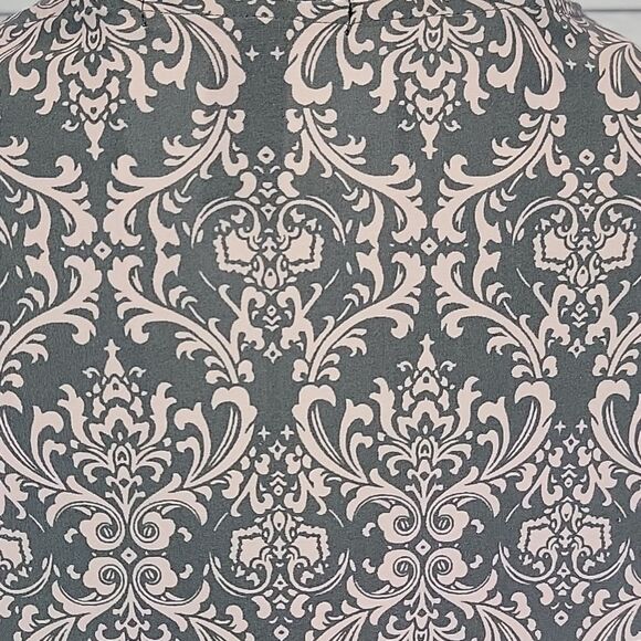 Rene Rofe robe midi length sleepwear damask print in grey & pink Women's Size M - Picture 9 of 12